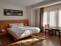 Phuntsho Khangsar Hotel