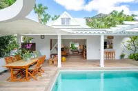 La Maison Fleur de Lune - Pools