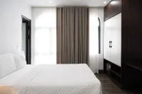Charming Hill Hotel Cat Ba Hotels in Cat Hai