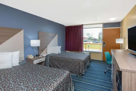 Days Inn by Wyndham Salem, Illinois Отели в г. Сейлем