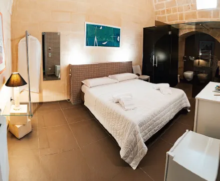 อายควาร์ตี โซตตานี