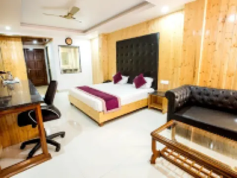 Clarks Collection Lansdowne Hotels in Pauri Garhwal