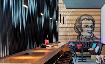 Moxy Vienna Airport
