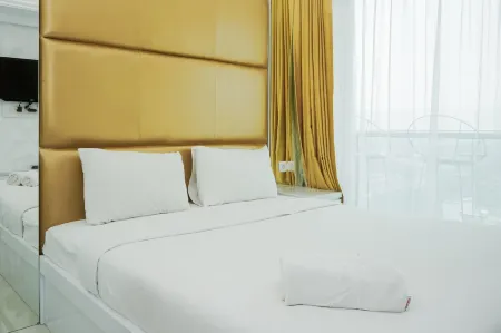Comfort and Modern Studio at Tree Park Cikokol Apartment Отели рядом с достопримечательностью «PD.PJM(Putra Jaya Mandiri)»