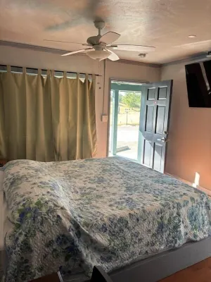 Black Hawk Lodge Hotels in Yosemite Lakes