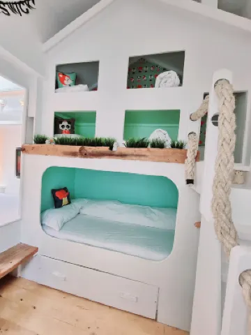 Family Cottage 2 Mins from Hove Seafront