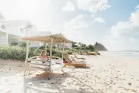 Long Bay Beach Resort - Beach