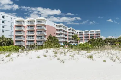Beach House Suites by the Don CeSar Hôtels à : Saint Pete Beach