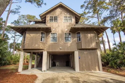 385 Wahoo Drive Hotels in Beaufort County