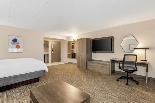 Holiday Inn Express Chicago-Downers Grove Hotels in Downers Grove