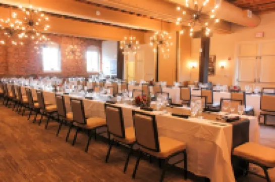 Craddock Terry Hotel, Lynchburg, a Tribute Portfolio Hotel