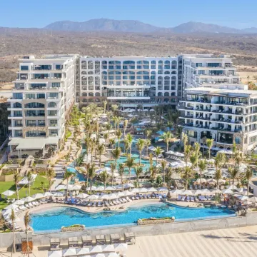 Villa La Valencia Beach Resort & Spa Los Cabos
