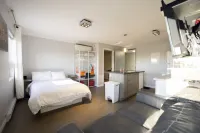 Le Chic-Urbain Hotels in Noranda