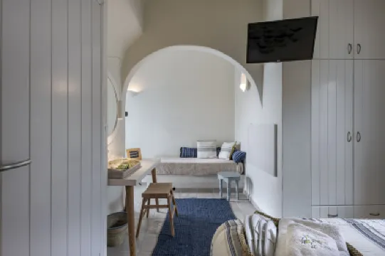 Blue Dolphins Apartments Hotels in 