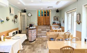 Petit Hotel Kashikojima Harbor