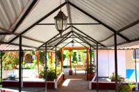 Hotel Paz en la Tormenta Tejar - Hostel