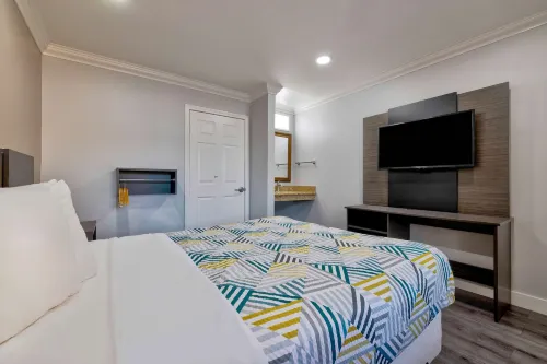 Motel 6 South Gate, CA Hotels in South Gate