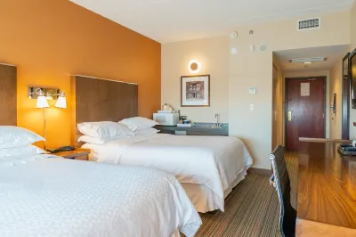 Lakeview Signature, Trademark Collection by Wyndham Hotel a 