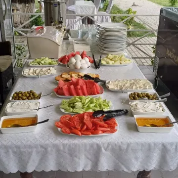 Bliss Hotel