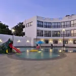 Lvh Om Santuary Palace Resort