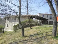 Casale Cipriani 마키아고데나 호텔