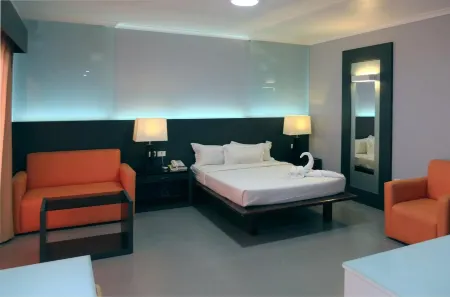 Southern Cross Hotel Fiji Отели в г. Сува