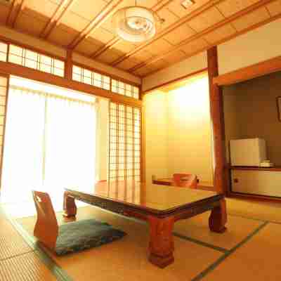 割烹旅館 松錦館（しょうきんかん） Rooms