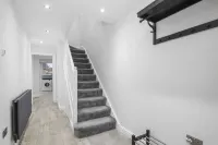 Gravesend 3 Beds by Jada Homes