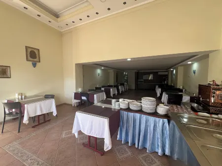 Cihanay Hotel