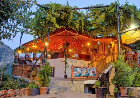 Kabak Misafir Evi Отели в г. Uzunyurt Mahallesi