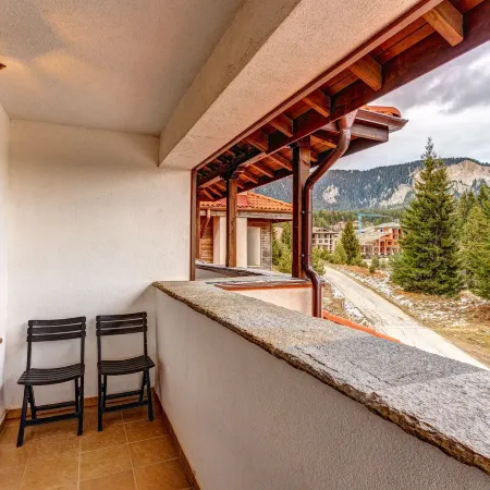 Mountain Lake Hotel