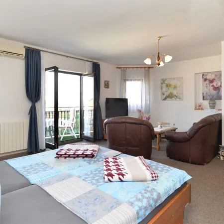 Apartments Anka 1223