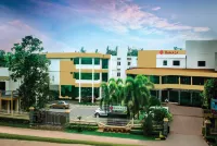 Ramada by Wyndham Katunayake Colombo International Airport Hotel in zona Shrine of Our Lady of Katunayake