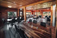Blue Hotel Fagrilundur - on the Golden Circle Hotels in Fludir
