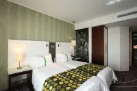 Hotel Verde Cape Town Airport Hotels in Matroosfontein
