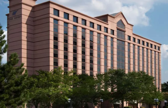 亨利酒店，傲途格精選