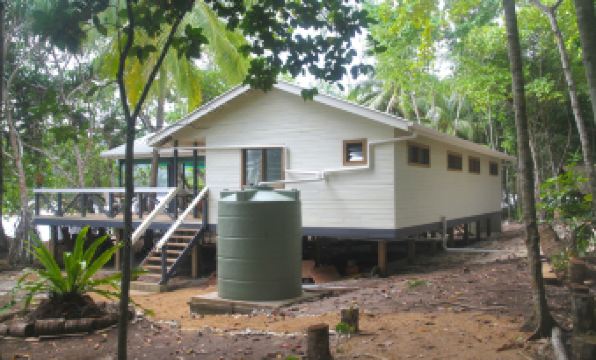 Evis Resort at Nggatirana Island