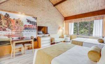 Split Rock Resort