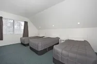 Camellia Court Motel Hotels in Upper Hutt City