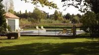 La Bastide Hotels near Decathlon Cavaillon