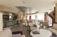 Hunguest Hotel Apollo Hotels in Hajduszoboszlo