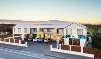 Parkside Motel