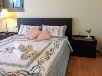 Paradise Villa Hotels in Istro