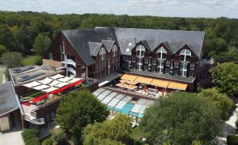 Domaine de la Foret D’Orient Hotel Restaurant Spa & Golf