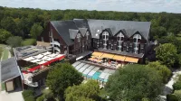 Domaine de la Forêt d'Orient - Logis Hôtel, Restaurant, Spa & Golf Hôtels à : Laubressel