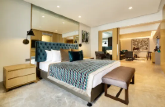 Lemon Tree Hotel Viman Nagar Pune โรงแรมใน