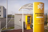 Premiere Classe Caen Nord - MÉMORIAL - Parkering