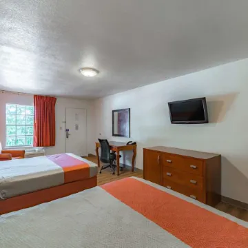 Giddings Executive Inn