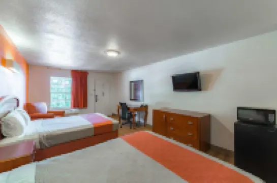 Giddings Executive Inn