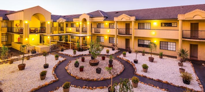 Best Western Plus Canberra Central Apartments Отели в г. Канберра